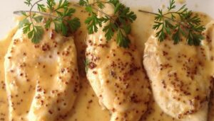 La versatilidad del pollo en tus cenas rápidas